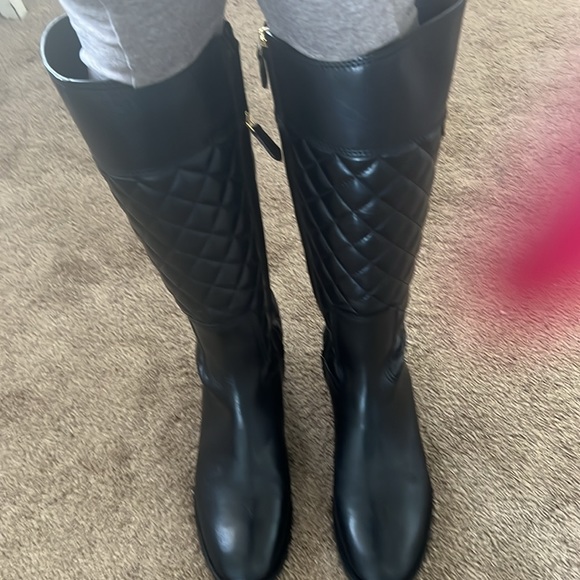 Tory Burch leather riding boots 👢 - Picture 3 of 8